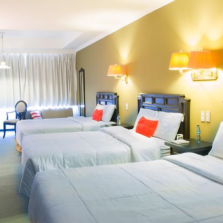 Hotel Ramada Inn Σαν Σαλβαντόρ Εξωτερικό φωτογραφία