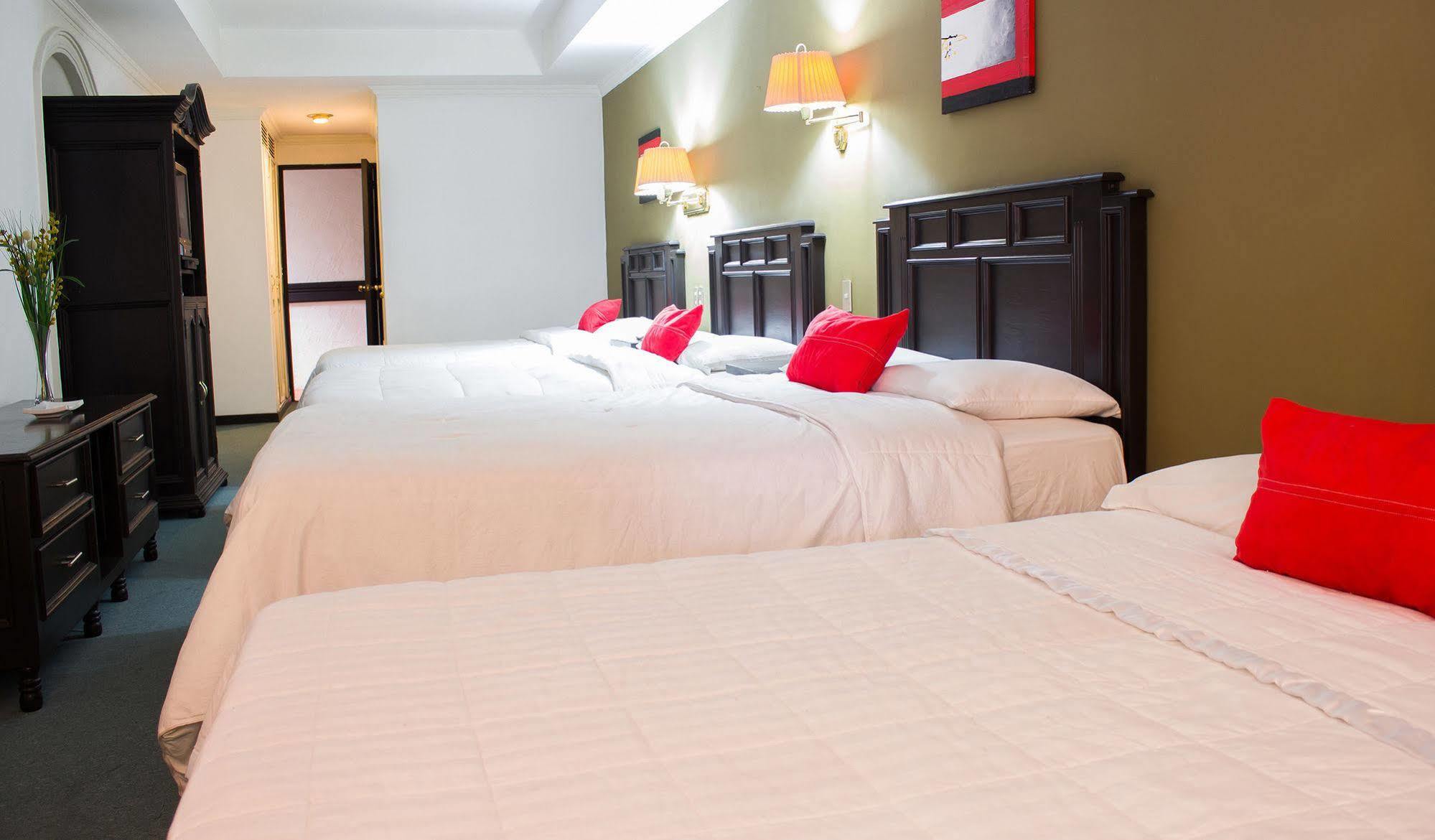 Hotel Ramada Inn Σαν Σαλβαντόρ Εξωτερικό φωτογραφία