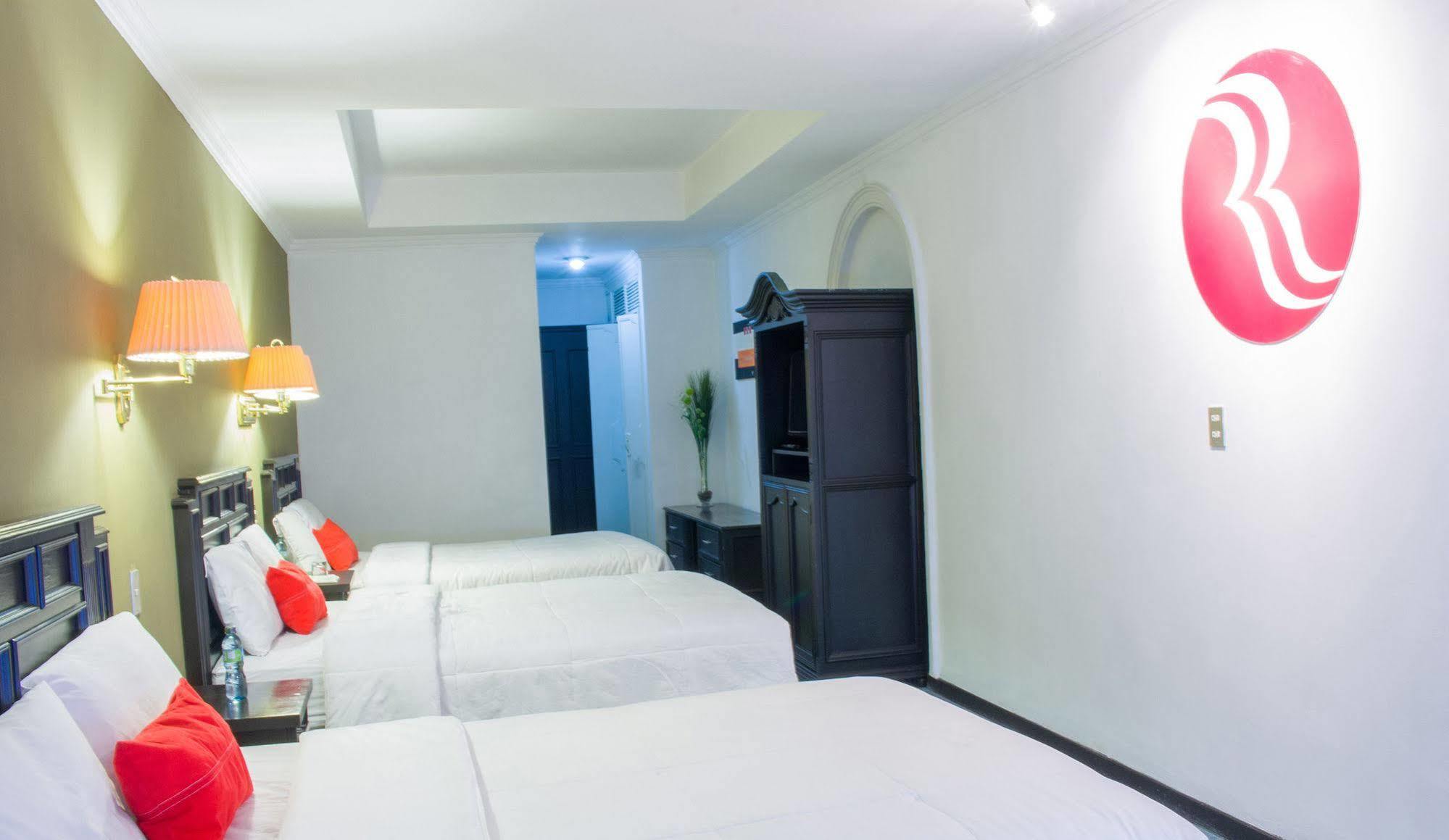 Hotel Ramada Inn Σαν Σαλβαντόρ Εξωτερικό φωτογραφία